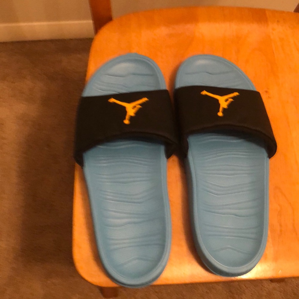 Jordan Men’s Slides - Picture 2 of 8